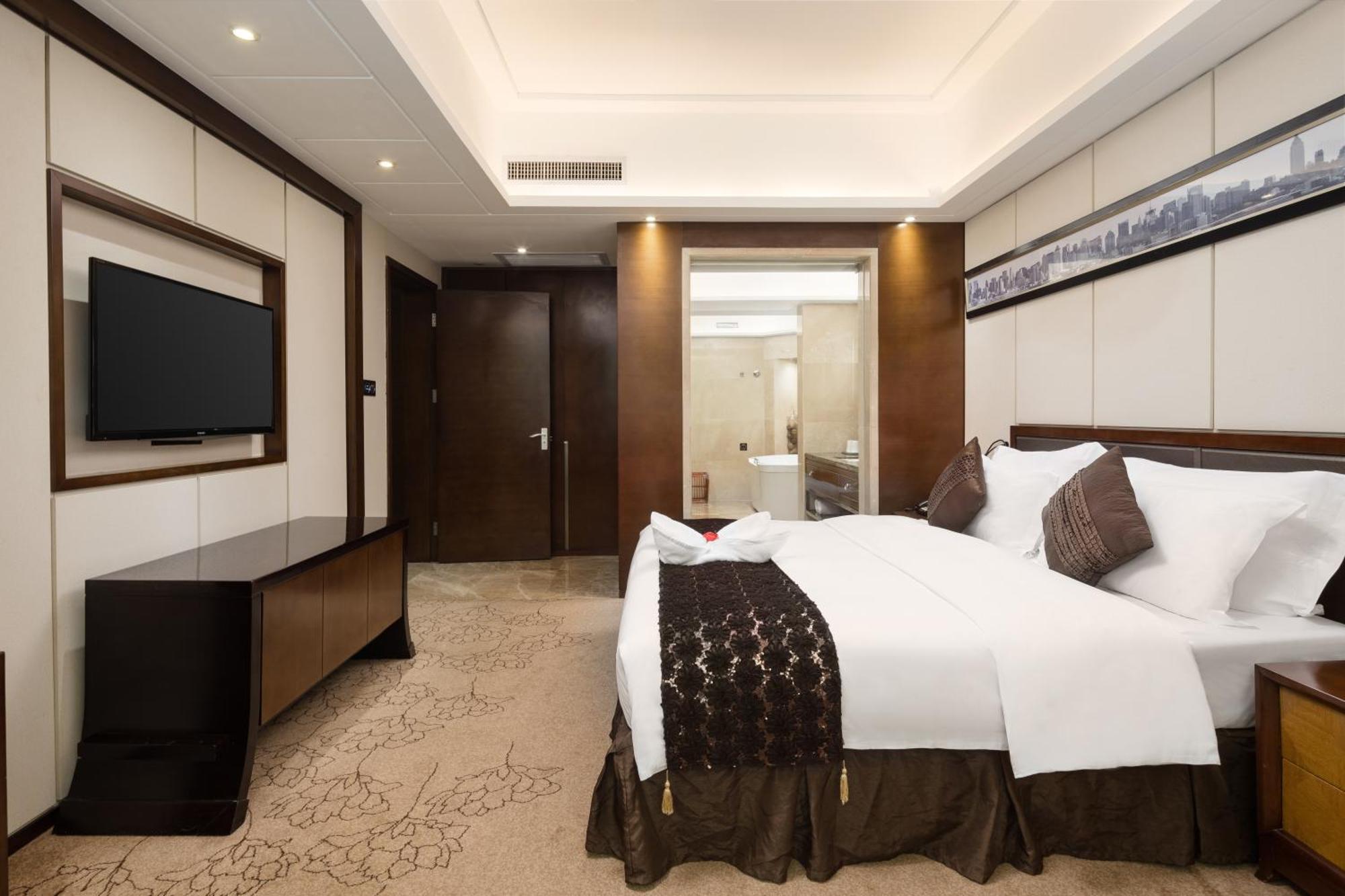 Maoming International Hotel Esterno foto